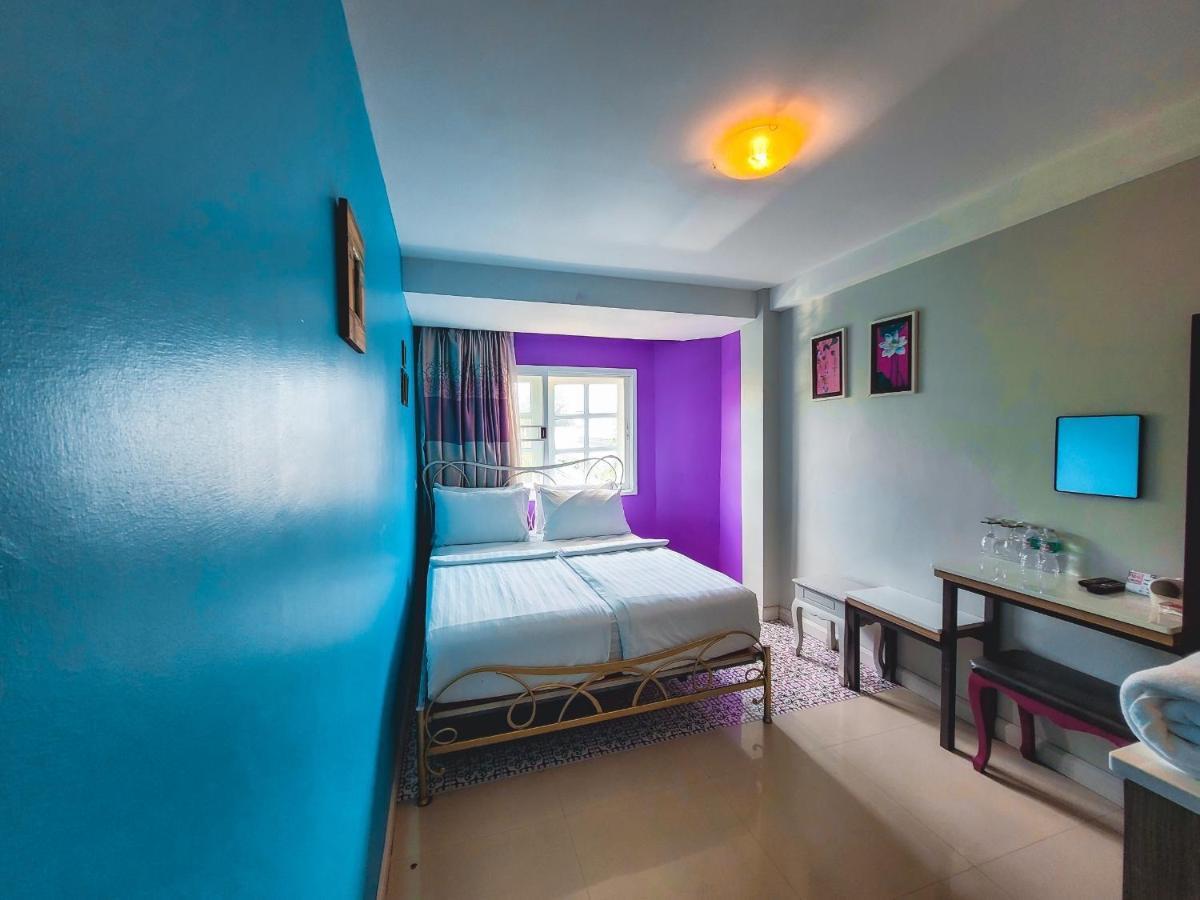 Bb House Rambuttri Hostel Bangkok Kültér fotó